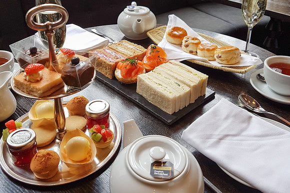 Top tips for the etiquette of afternoon tea