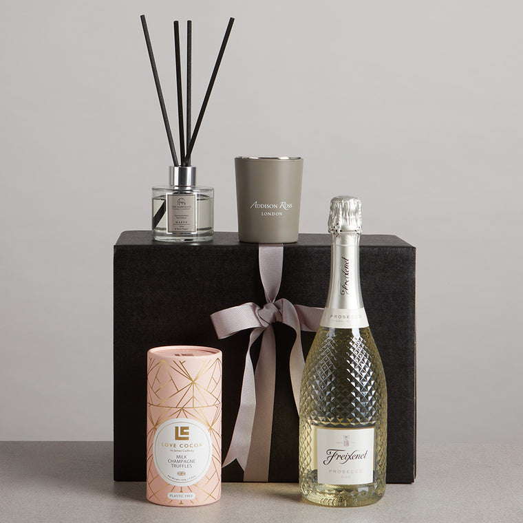 Bubbles, Chocs & Scent Box